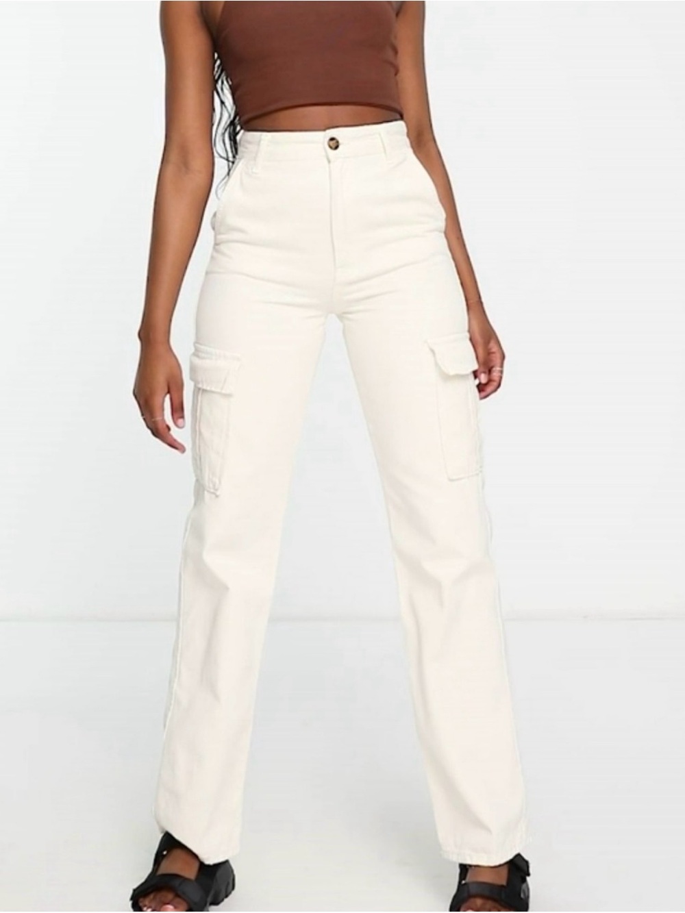 Stradivarius Women’s Ecru Cargo Pants Size 10 NWT